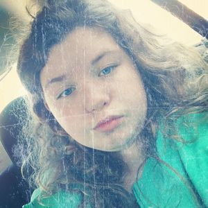 Meet your Posher, Kyra